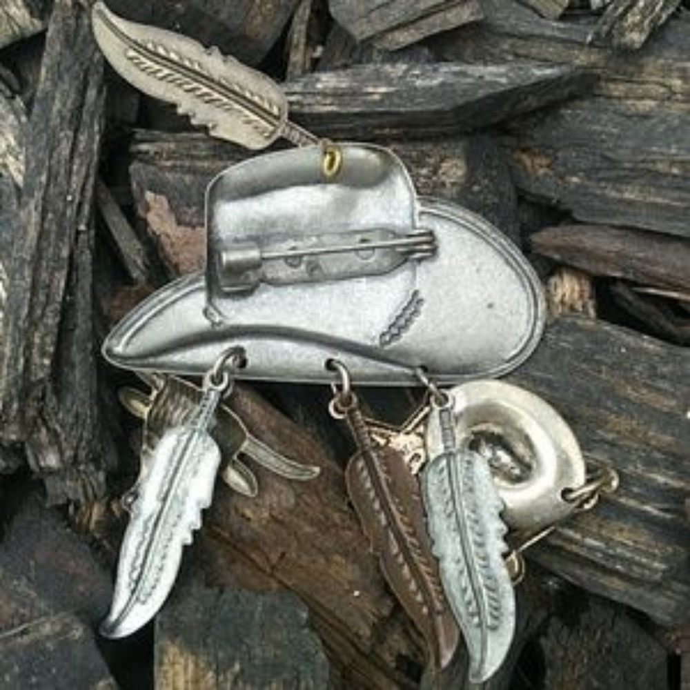 Dangle Brooch Cowboy hat western vintage - Picture 2 of 8